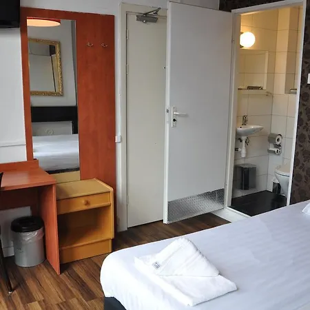 Hotel Amsterdam Inn Отель