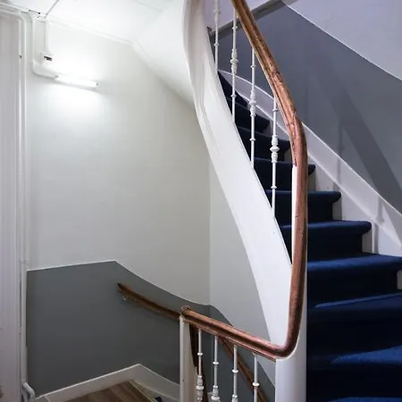 Hotel Amsterdam Inn Отель