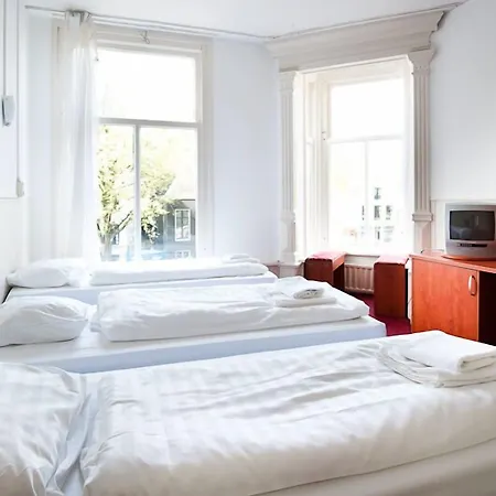 Отель Hotel Amsterdam Inn 2*