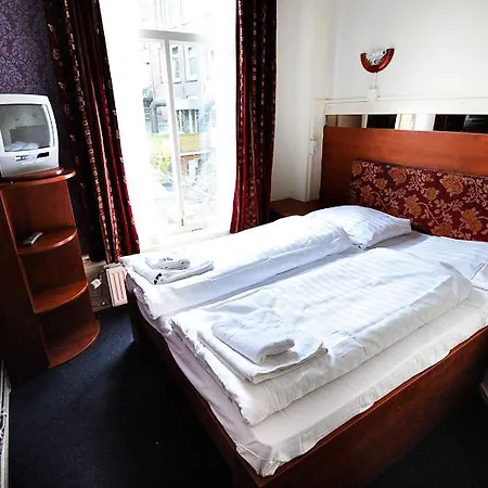 Hotel Amsterdam Inn 2* Амстердам