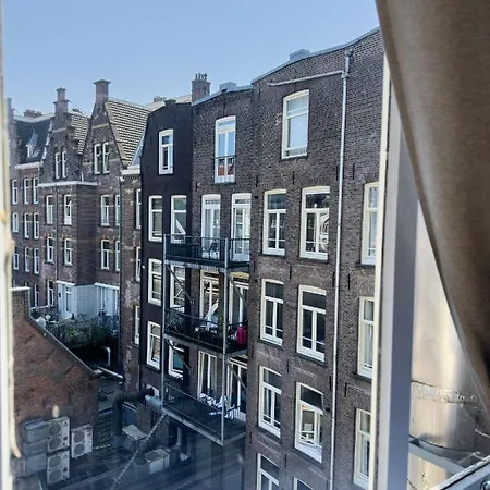 Hotel Amsterdam Inn Отель 2*