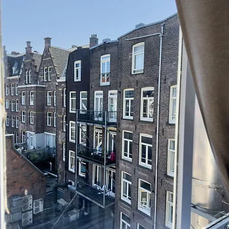 Hotel Amsterdam Inn Szálloda