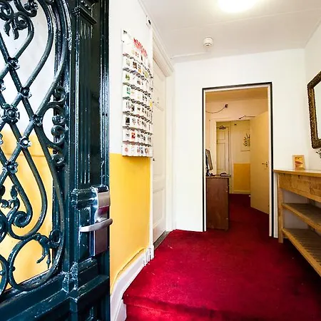 Отель Hotel Amsterdam Inn Амстердам