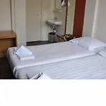 Hotel Amsterdam Inn מלון 2*